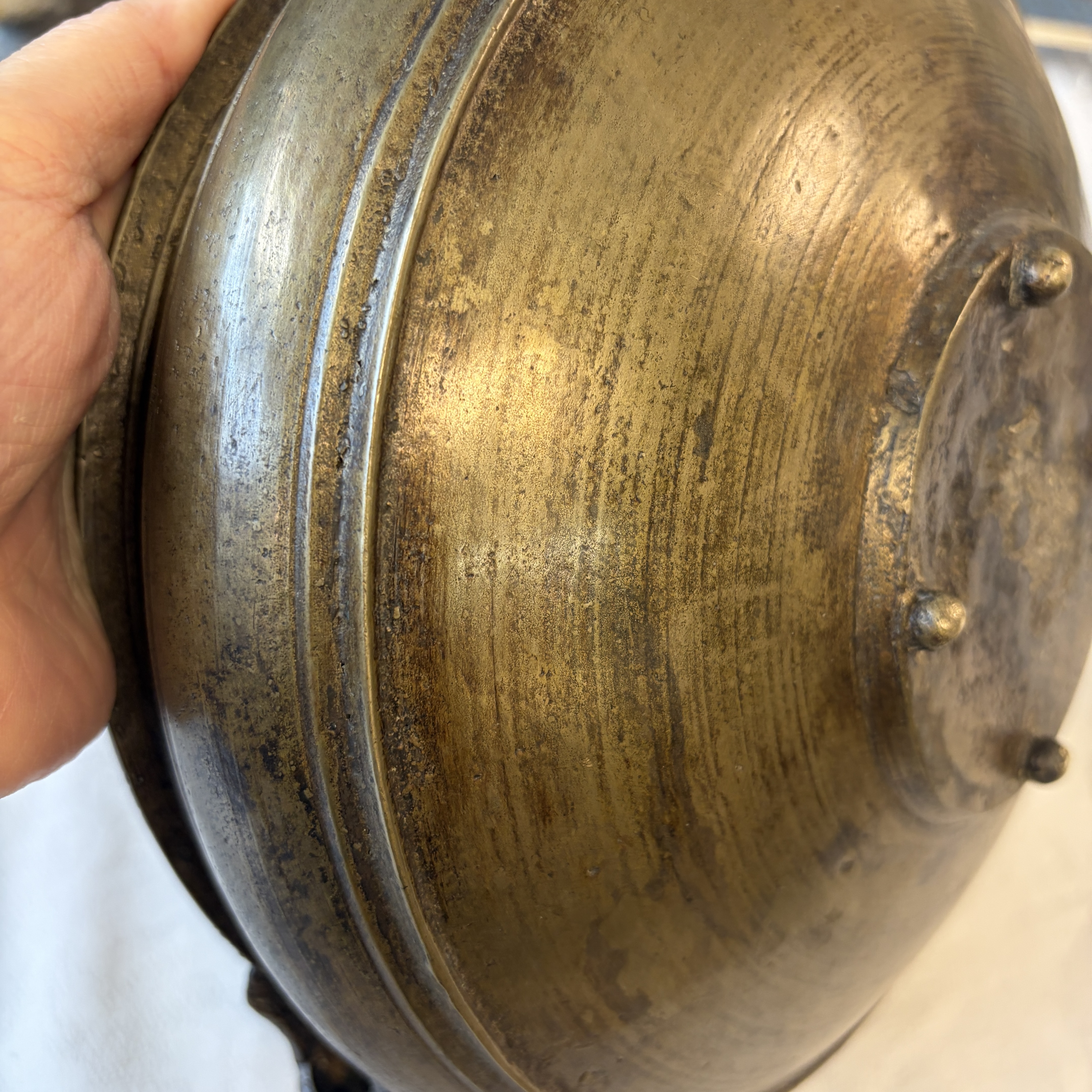 A bronze temple bowl or 'Urli' — photo 10