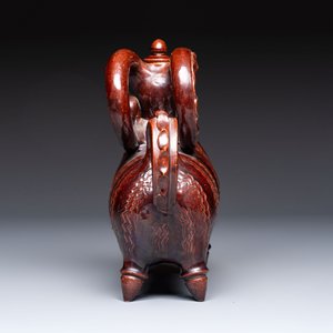 A brown-glazed stoneware ewer and cover in the shape of a ram, impressed mark, Opishne, Ukraine, early 20th C. — photo 3