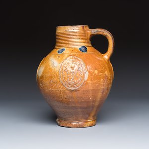 A brown-glazed stoneware jug with the arms of Van Stepradt — photo 2