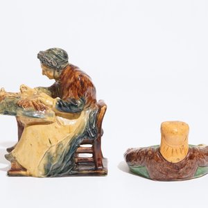 A Bruges art nouveau jug and two figures in Flemish pottery, prob. Vandevoorde workshop, 20th C. — 照片 13
