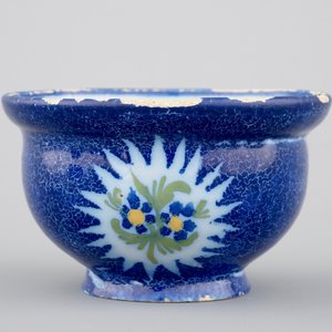 A Brussels faience blue-ground bowl, 18th C. — 照片 2