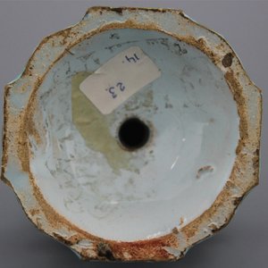 A Brussels faience caster, 18th C. — photo 1