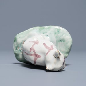 A Brussels faience model of a cat, 18th C. — 照片 7