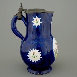 A Brussels faience pewter-mounted jug with a goat, 18th C. — photo 2