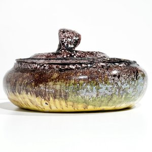 A Brussels faience pike tureen and cover, 18th C. — photo 5