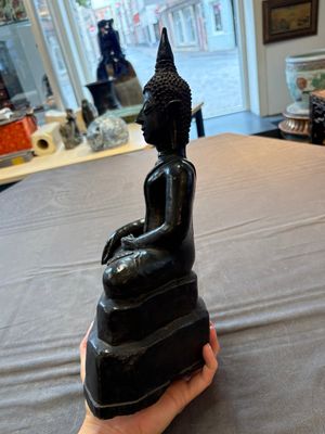 A Burmese bronze Buddha, 17/18th C. — 照片 2
