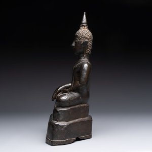 A Burmese bronze Buddha, 17/18th C. — 照片 2
