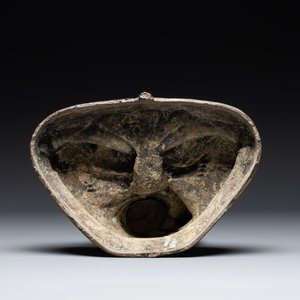 A Burmese bronze Mandalay-style Buddha in bhumisparsha mudra, 18/19th C. — 照片 3