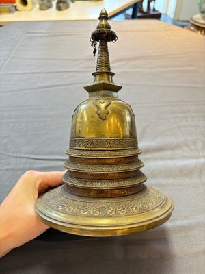 A Burmese reliquary bronze stupa, 19th C. — foto 3