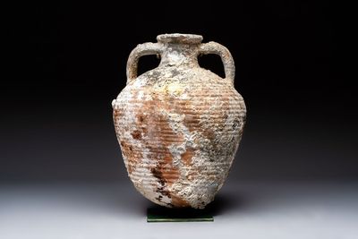 A Byzantine amphora, 4/5th C.