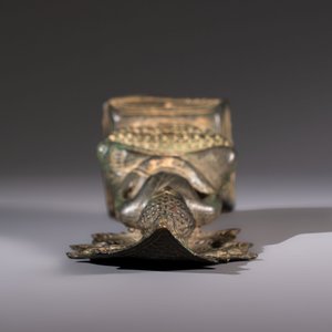 A Cambodian bronze Buddha and a Thai Buddha head, 19th C. — photo 12