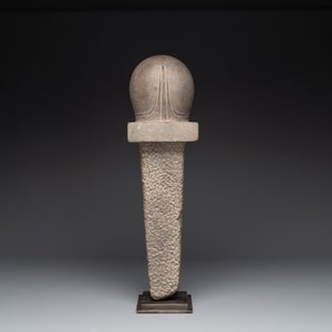 A Cambodian gray sandstone linga, pre-Angkor, 7/8th C. — photo 3
