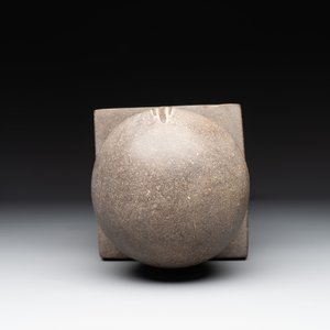A Cambodian gray sandstone linga, pre-Angkor, 7/8th C. — photo 7