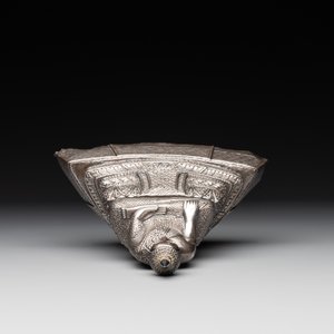 A Cambodian silver repoussé Buddha with inscription, 19th C. — photo 5