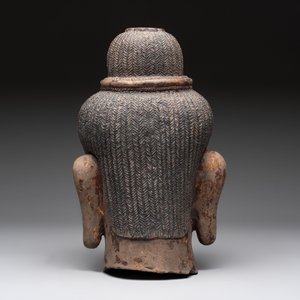A Cambodian stone head of Shiva with braided hair and traces of gilt lacquer, Khmer Baphuon-style, 20th C. — foto 4