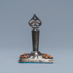 A carnelian-embellished silver-mounted turquoise seal stamp of Mozaffar Al-Din Shah Qajar (1896-1907), Iran, dated 1896 — 照片 7