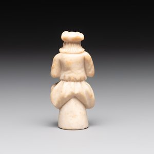 A carved alabaster figure of a seated bagpiper, Low Countries, possibly 17th C. — photo 3