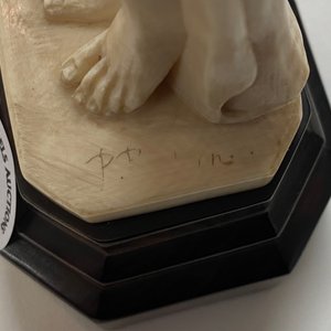 A carved ivory Art Deco figure of a naked lady, 1st half 20th C. — photo 11
