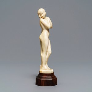 A carved ivory Art Deco figure of a naked lady, 1st half 20th C. — photo 5