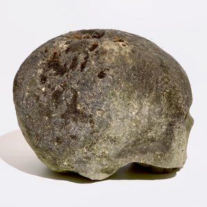 A carved limestone model of a skull or Memento Mori, 16th C. — photo 3