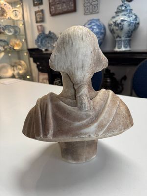 A carved marble 'Vanitas' or 'Memento Mori' bust, Italy, 18th C. — photo 4