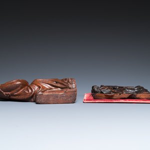 A carved oak figure of a seated Mary and a panel with Saint John the Baptist and Mary, Flanders and/or Northern France, 15/16th C. — photo 5