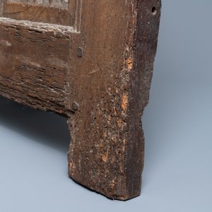 A carved oak front panel of a coffer with the arms of France and the Dauphin, France, 2nd half 15th C. — photo 7
