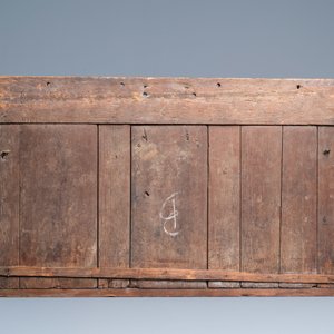 A carved oak front panel of a coffer with tracery panels, 15th C. — 照片 2