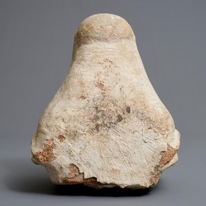 A carved stone fountain head in the shape of a buffalo, 17/18th C. — 照片 7