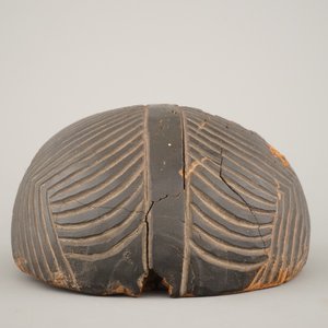 A carved wood African Songye mask, early to mid 20th C. — photo 4