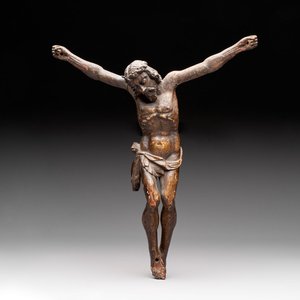A carved wooden Corpus Christi with traces of polychromy, Spain, 16/17th C. — 照片 1