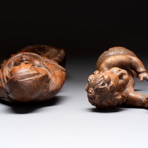 A carved wooden figure of the Virgin Mary and an oak figure of the Christ Child, France and Low Countries, 19th C. — 照片 7
