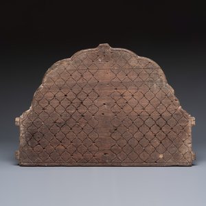 A carved wooden panel, possibly from a circumcision chair, 18/19th C. (lau) — foto 2