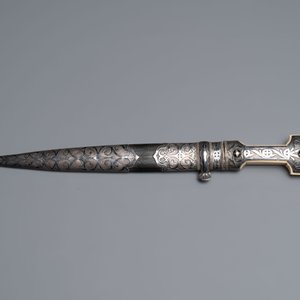 A Caucasian walrus bone-hilted kindjal with niello silver mounts, 19th C. — 照片 3