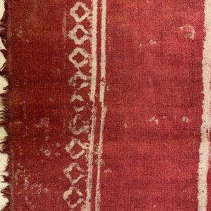A ceremonial patola ikat sari for the Indonesian market with East India Company-stamps, Gujarat, India, 17th C. — photo 14