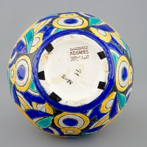A Charles Catteau crackle glazed vase with floral decoration for Boch Kéramis, 1st half 20th C. — 照片 5
