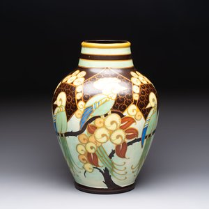 A Charles Catteau for Boch Kéramis 'Parrots' vase, 20th C. — 照片 3