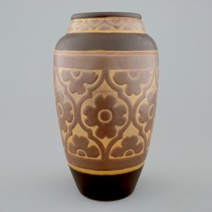 A Charles Catteau stoneware grès vase with floral design for Boch Kéramis, 1st half 20th C. — photo 2
