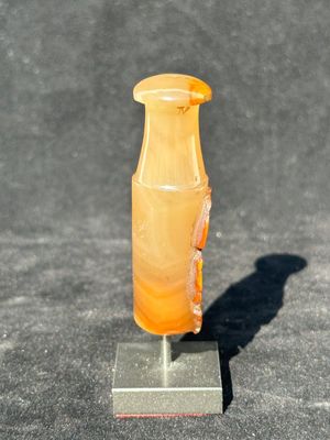 A Chinese agate 'Liuhai' cigarette holder or hookah mouth piece, possibly for the Islamic market, 19th C. — photo 2