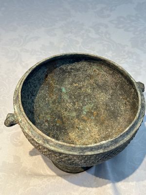 A Chinese archaic bronze food vessel and cover with 'Leiwen' and bosses design, 'Dou 豆', Eastern Zhou — 照片 18