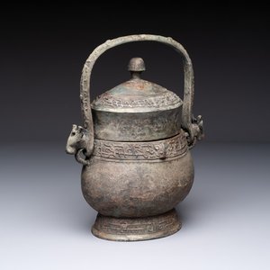A Chinese archaic bronze food vessel, 'you 卣', Western Zhou — photo 1