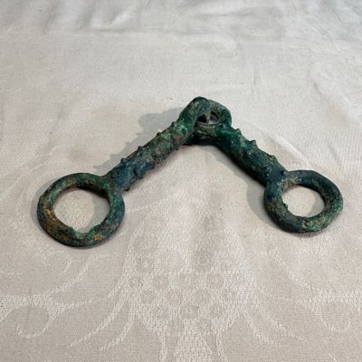 A Chinese archaic bronze horse bit — photo 4