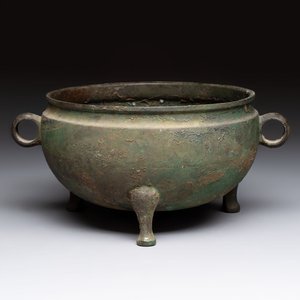 A Chinese archaic bronze tripod food vessel, 'dun 敦', Eastern Zhou — 照片 1
