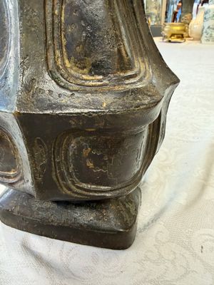 A Chinese archaic bronze wine vessel, 'Hu 壺', Ming — foto 13