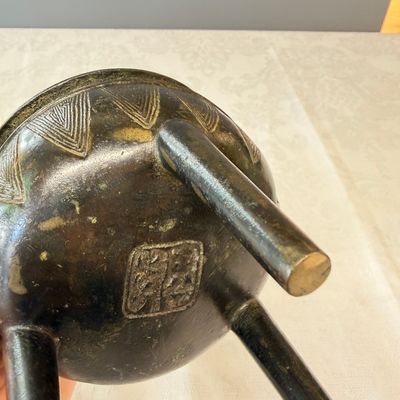 A Chinese archaistic bronze ding-form tripod censer — photo 16