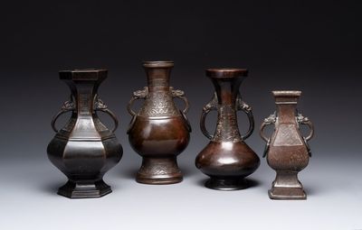 A Chinese archaistic bronze vase and three Japanese bronze vases, 14/18th C.