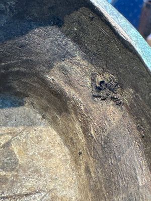 A Chinese archaistic bronze vase, 'Hu 壺', Ming — photo 13