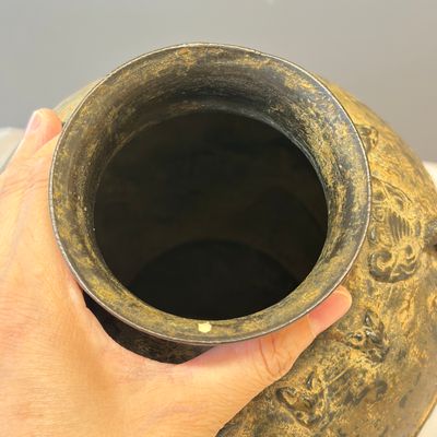 A Chinese archaistic bronze vase with taotie handles — photo 15