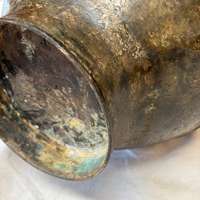 A Chinese archaistic bronze vase with taotie handles — photo 18