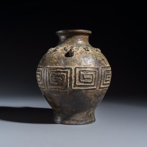 A Chinese archaistic bronze vase with taotie handles — photo 5
